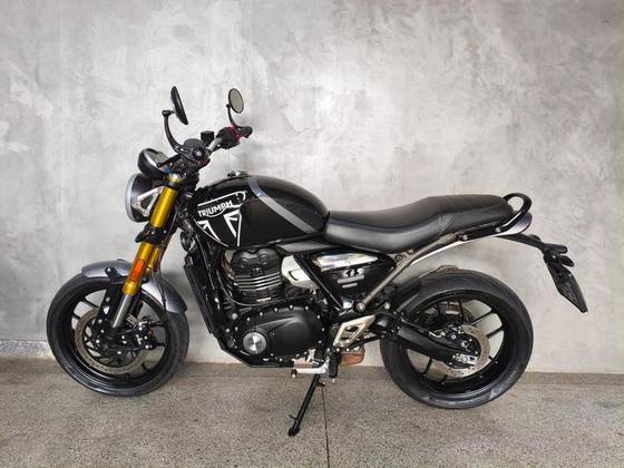 TRIUMPH SPEED 400 TRIUMPH SPEED 400